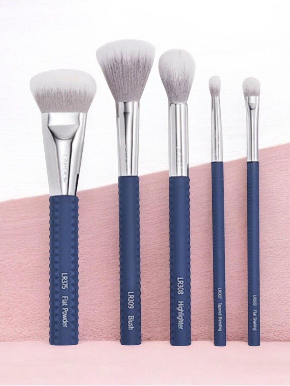 Laruce Essentials Brush Set in Blue